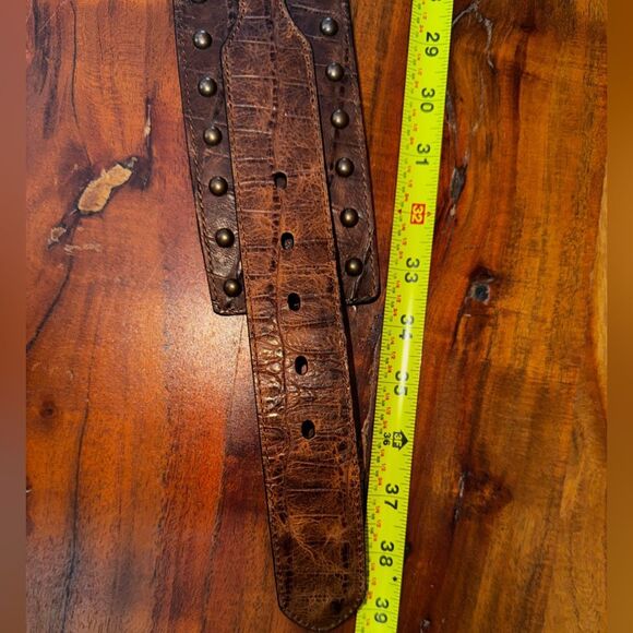 π€ βRoper Western Studded Belt β Tooled Buckle & Wide Statement Style π΅β¨ - Picture 12 of 12